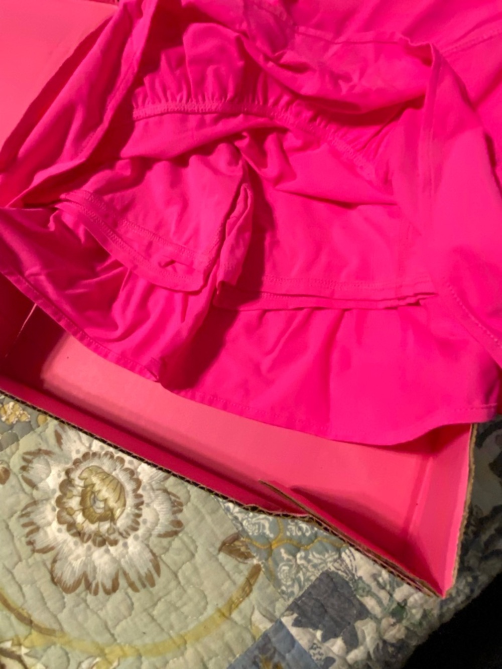 Lilly Pulitzer Neon Pink Grenadine Double Ruffle Skort, Size XS, NWT - Picture 3 of 8